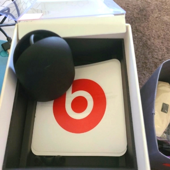 Dr. Dre Other - Powerbeats3. Dr. Dre